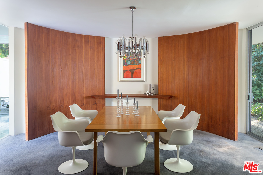 1160 Chateau Road Pasadena, CA 91105 - Photo 15 of 37