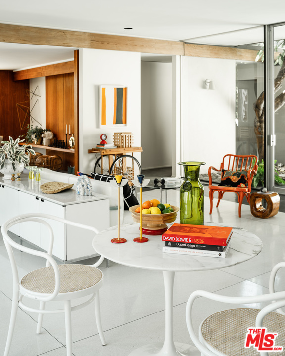 1160 Chateau Road Pasadena, CA 91105 - Photo 19 of 37