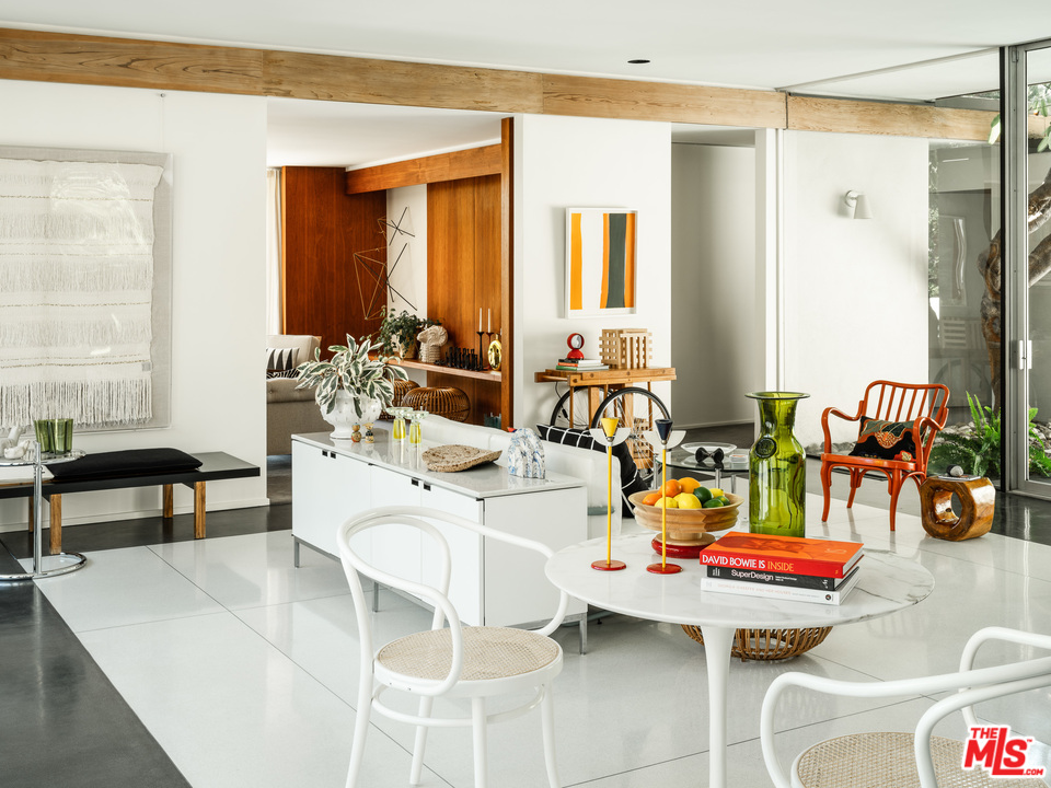 1160 Chateau Road Pasadena, CA 91105 - Photo 9 of 37