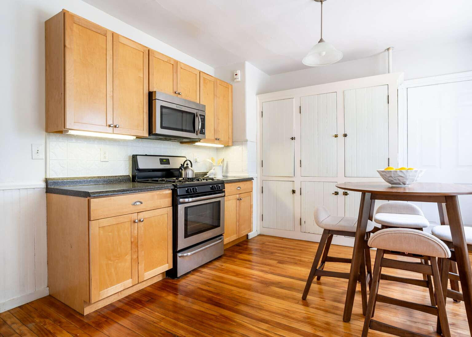 280 Concord Street West, Unit 1 Portland, ME 04103 - Photo 8 of 20 Davies.8