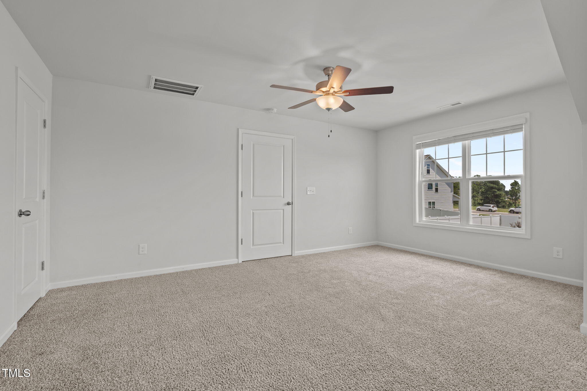 131 Sandy Springs Road Aberdeen, NC 28315 - Photo 32 of 61 Bedroom 2 (b)_Level 2