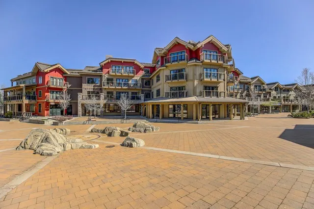 $855,000 | 616 North 3rd Street, Unit 211, McCall, ID 83638