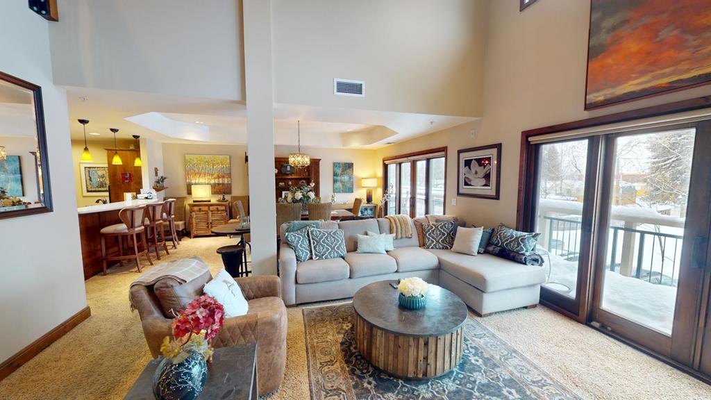 616 North 3rd Street, Unit 211 McCall, ID 83638 - Photo 18 of 44 Living Room