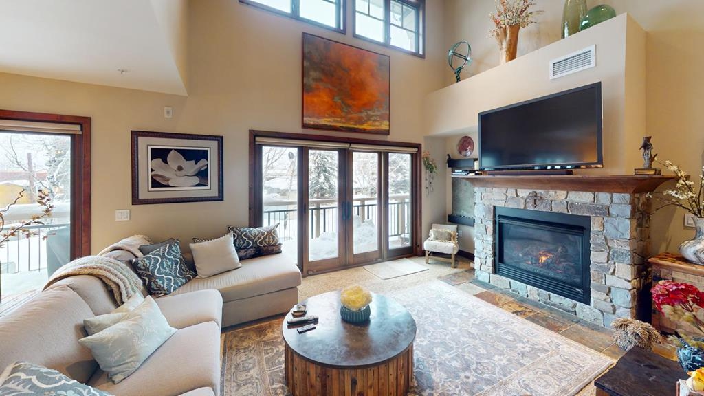 616 North 3rd Street, Unit 211 McCall, ID 83638 - Photo 7 of 44 Condo Great Room