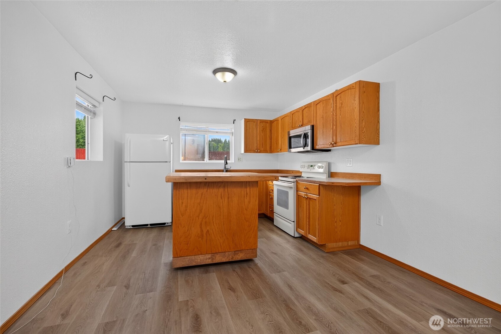 13630 Jordan Road Arlington, WA 98223 - Photo 13 of 30