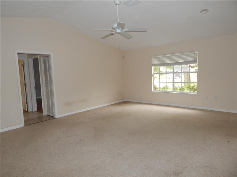1229 George Street Sebastian, FL 32958 - Photo 4 of 15 Gallery Image 4