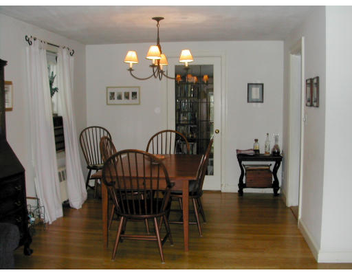 181 Winslow Road Newton, MA 02468 - Photo 4 of 4