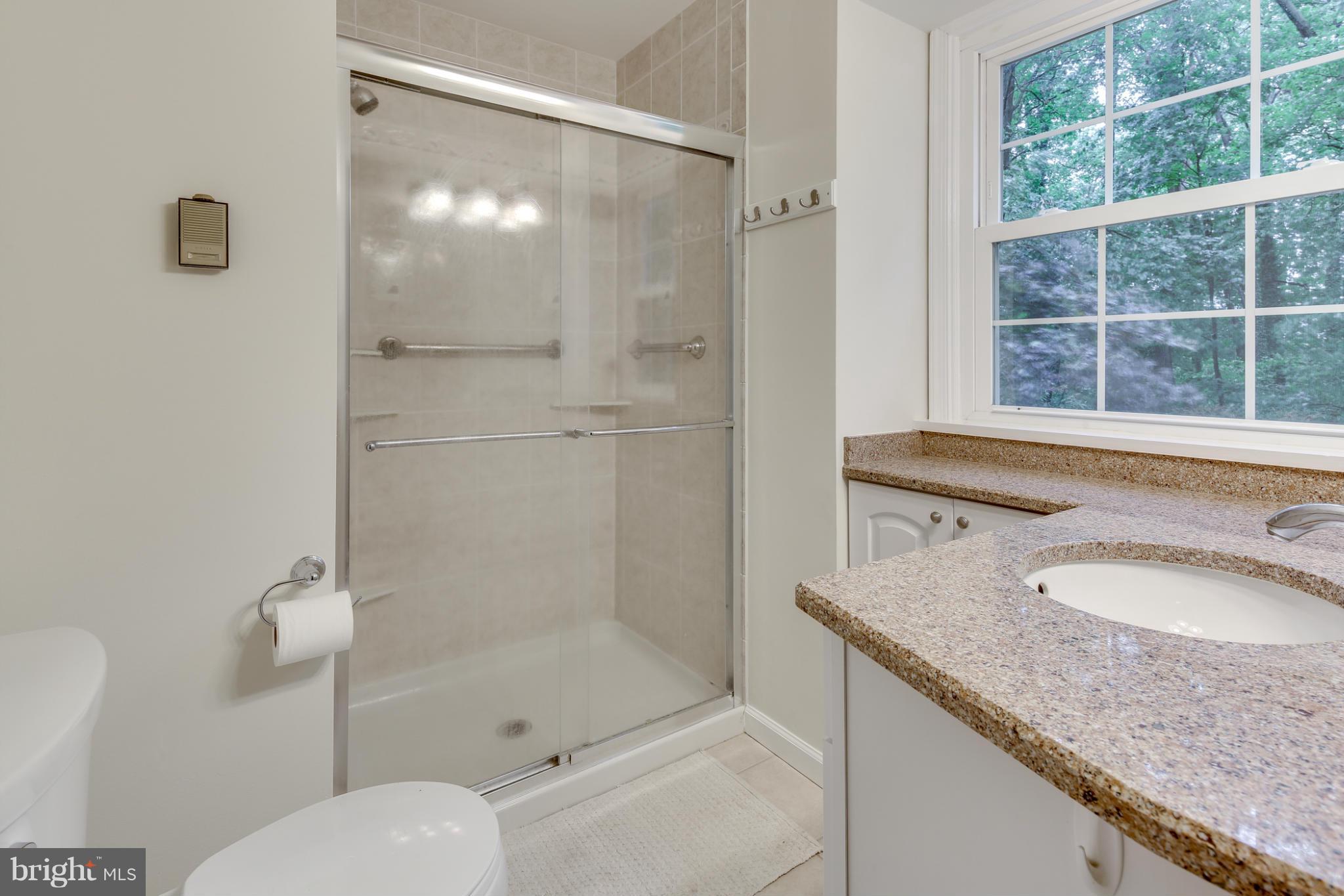 1823 Coon Club Road Westminster, MD 21157 - Photo 14 of 26 Bath (Master)