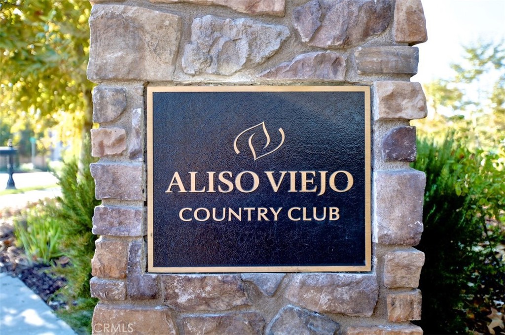 20 Old Mission Road Aliso Viejo, CA 92656 - Photo 32 of 35 a sign broad on the side of a building