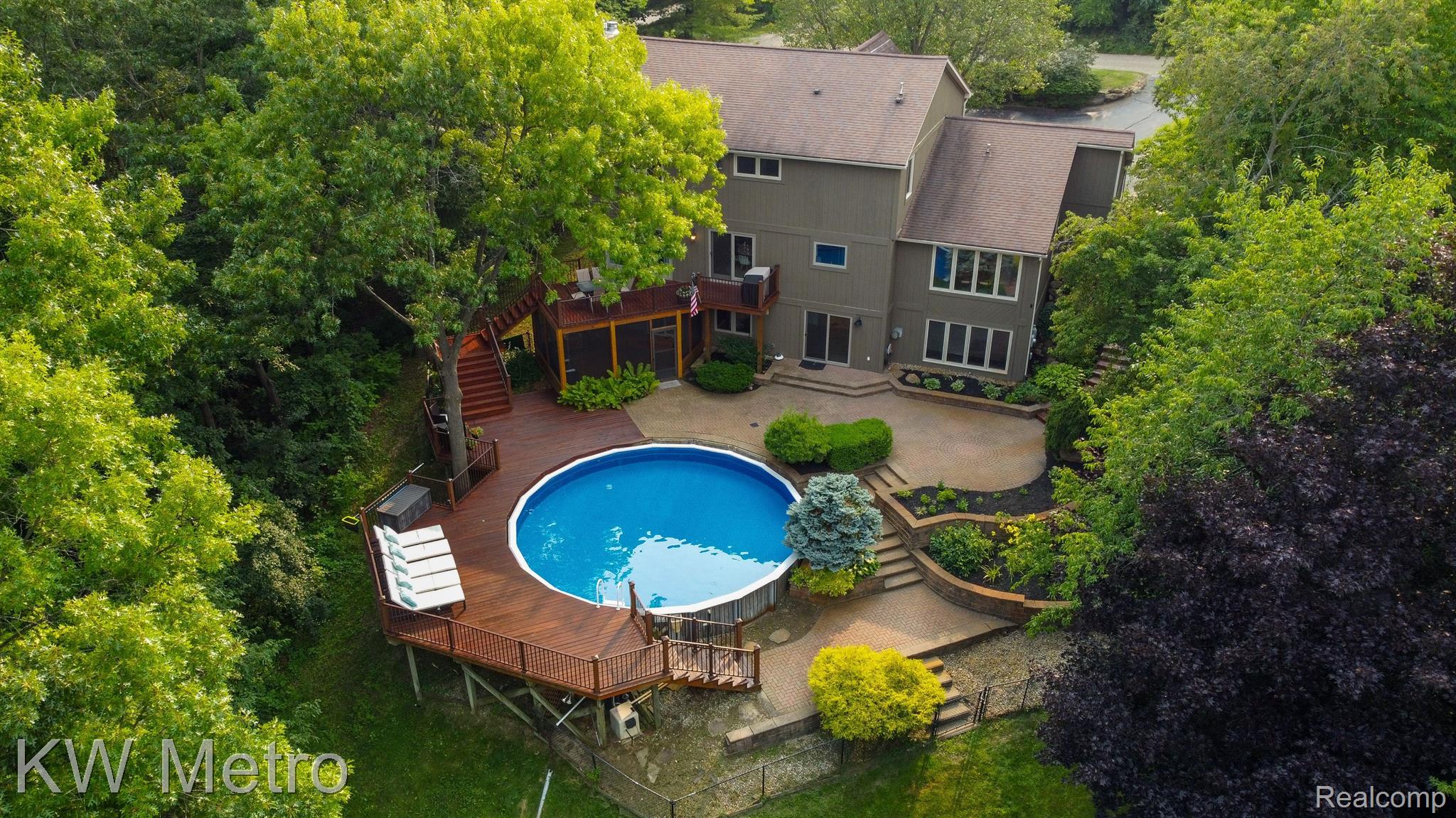3179 Hixon Road Rochester, MI 48306 - Photo 5 of 14 Gallery Image 5