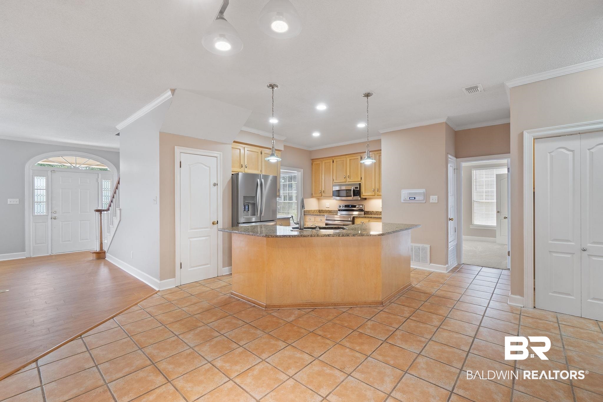 176 Lakeview Loop Daphne, AL 36526 - Photo 13 of 50