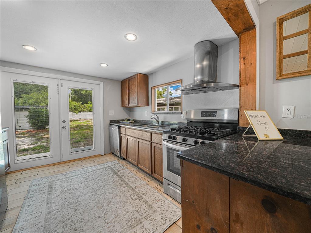 201 Brooks Road Frostproof, FL 33843 - Photo 10 of 25
