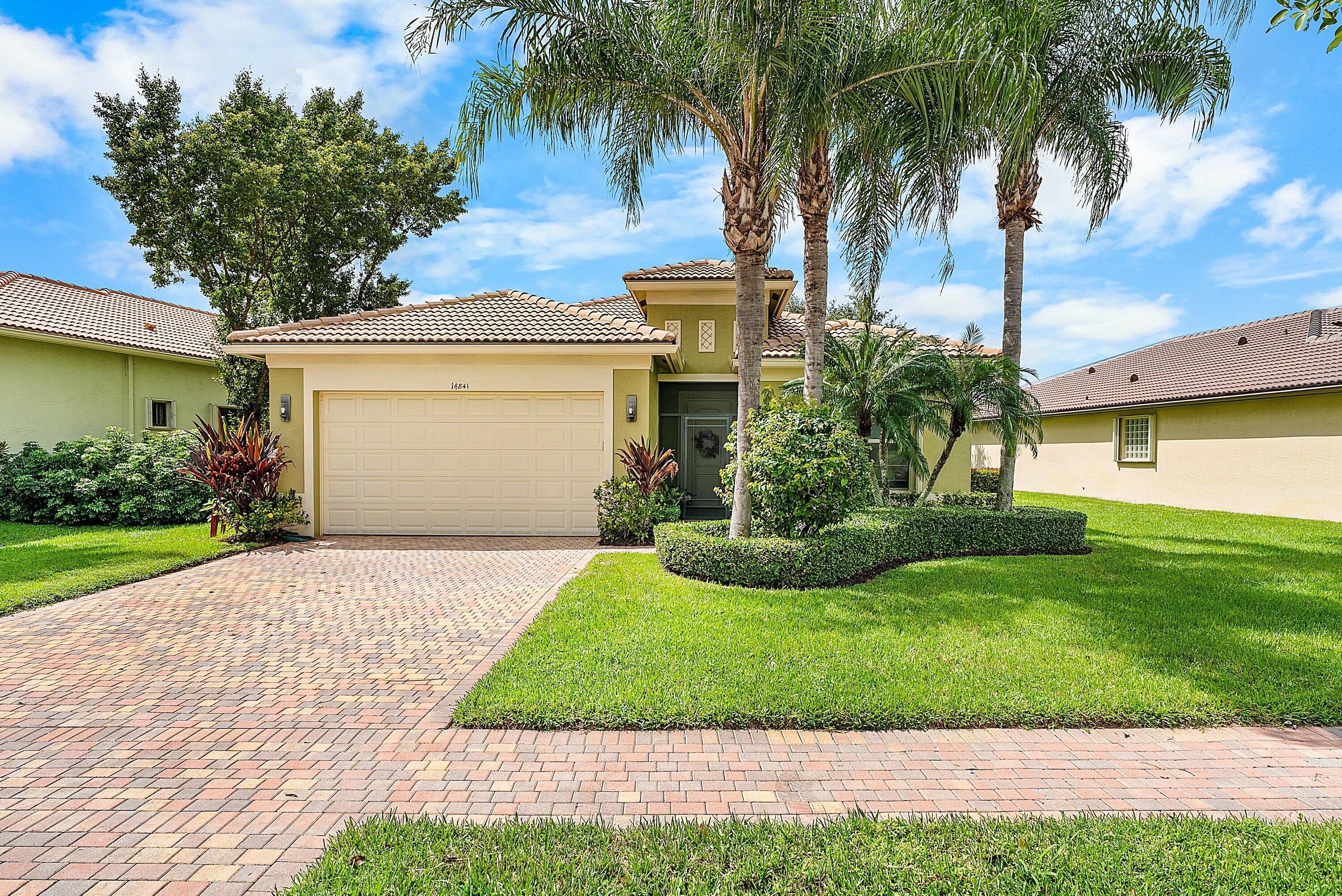 001-14841StrandLane-DelrayBeach-FL-33446