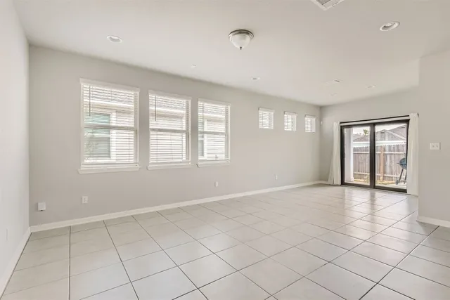 $2,099 | 2521 Pecan Island Drive, Leander, TX 78641