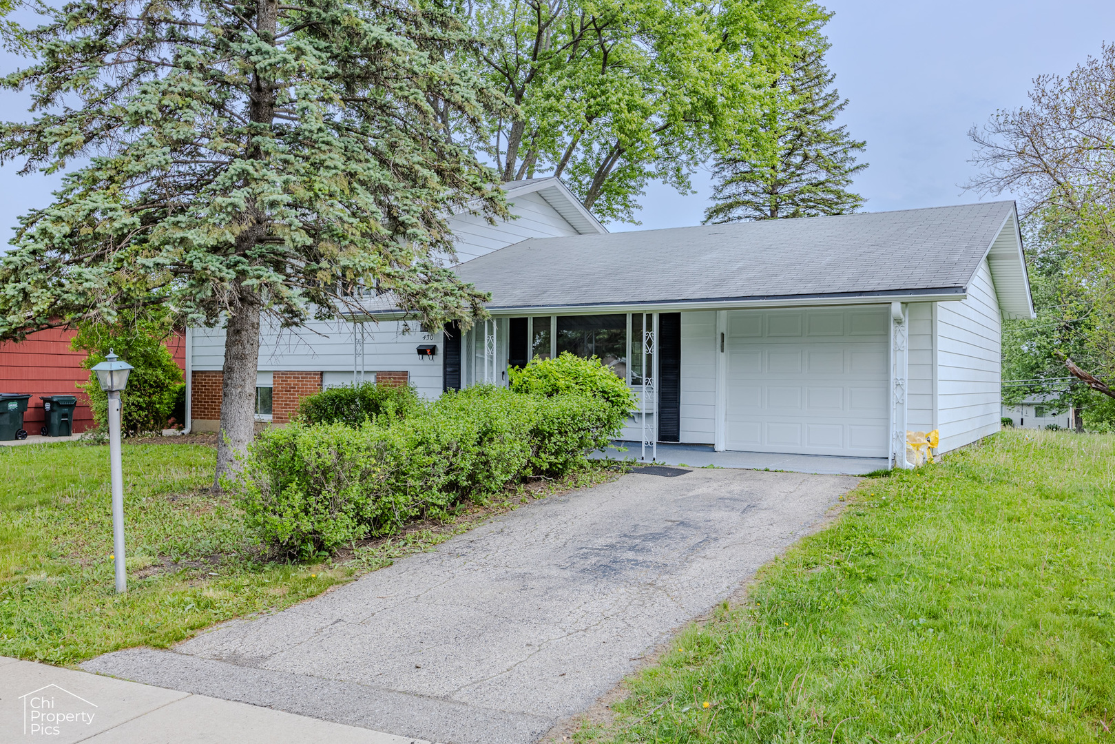 430 Bode Road Hoffman Estates, IL 60169 - Photo 1 of 2
