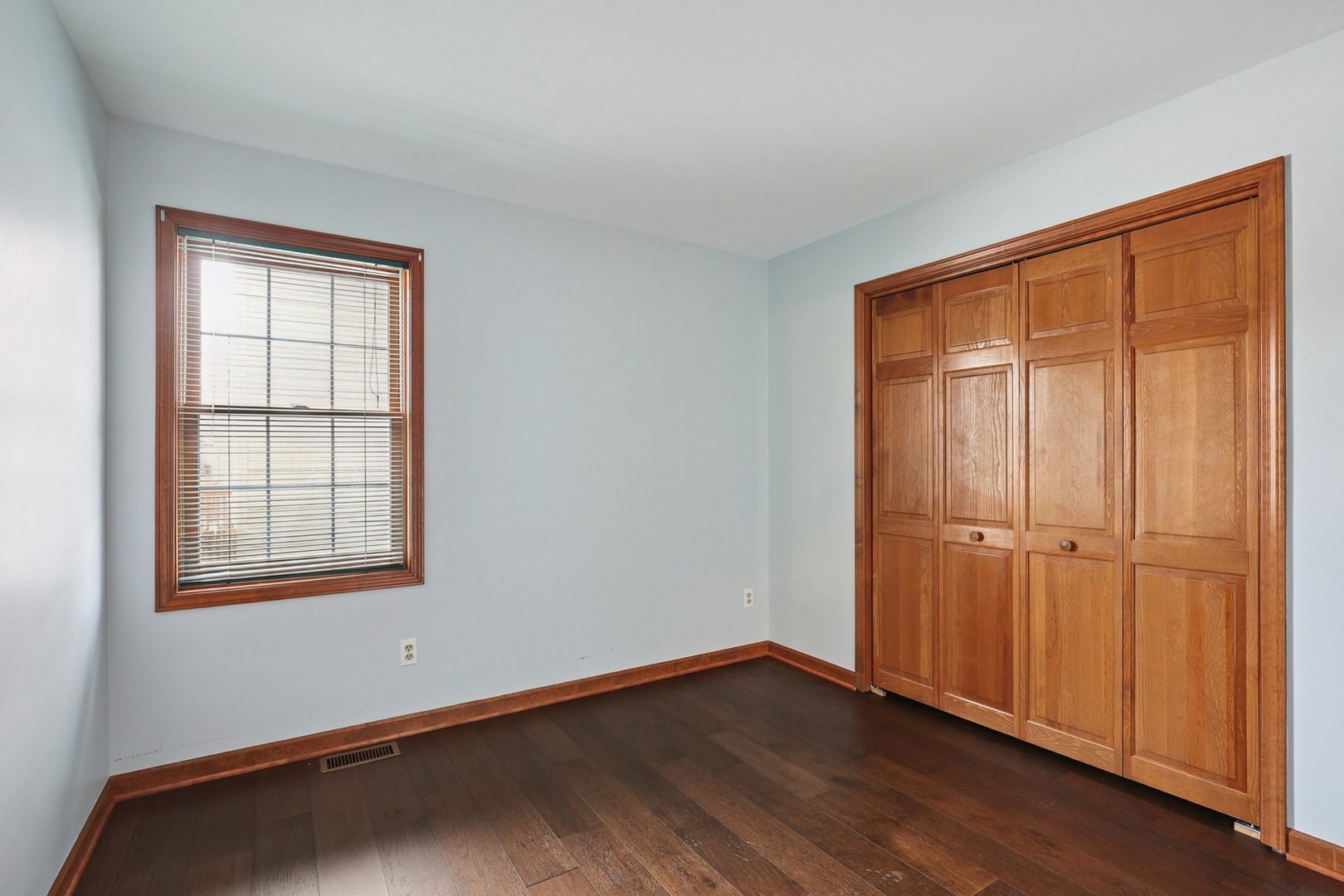 720 Lancaster Lane Geneva, IL 60134 - Photo 9 of 17