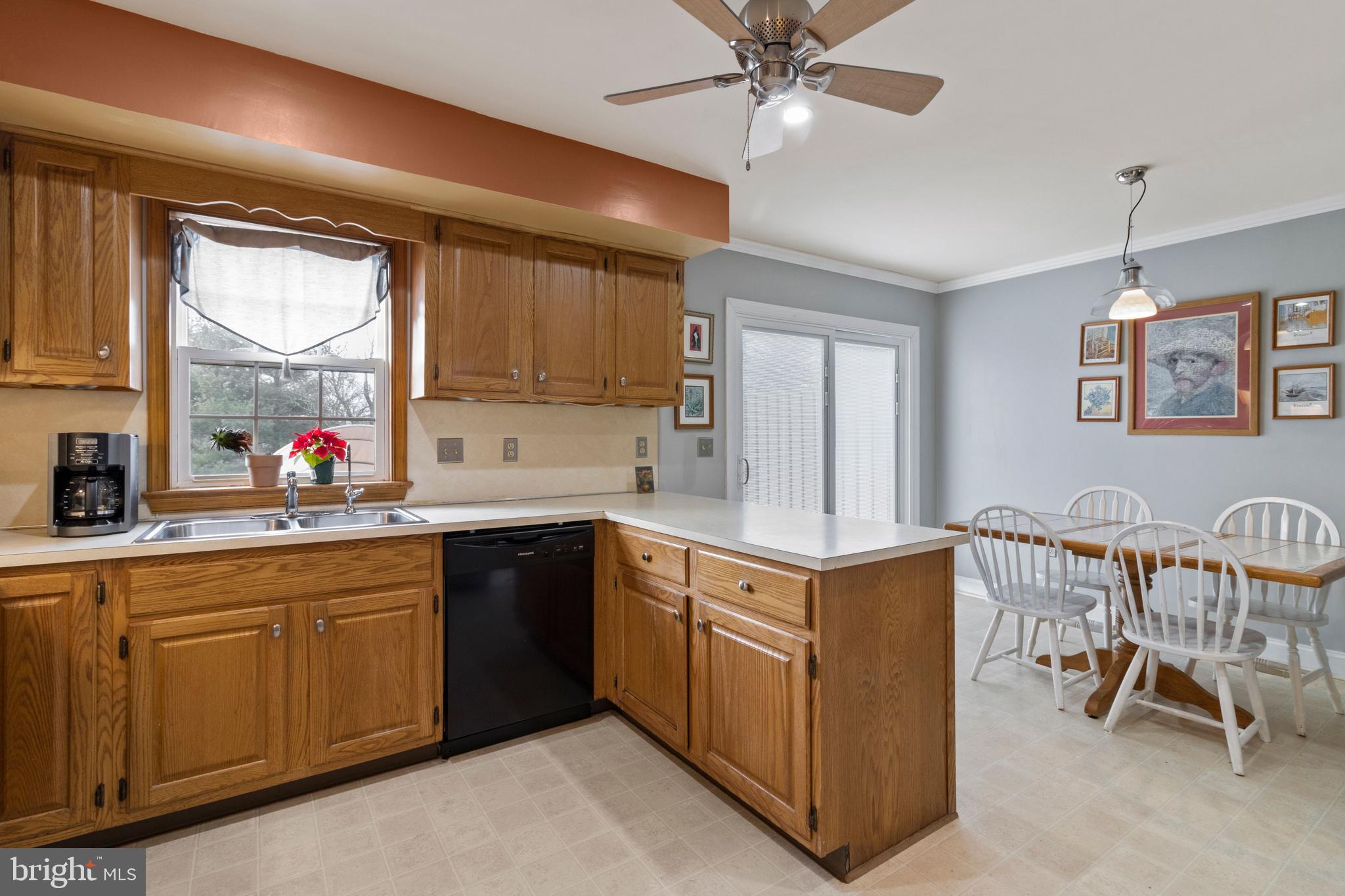 118 Middle Road Dublin, PA 18917 - Photo 8 of 18 kitchen view