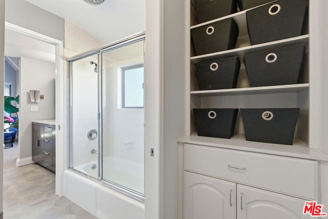 1013 16th Street, Unit 101 Santa Monica, CA 90403 - Photo 32 of 46