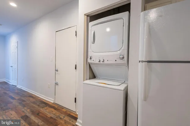 $2,129 | 1721 Minnesota Avenue Southeast, Unit 4, Washington, DC 20020