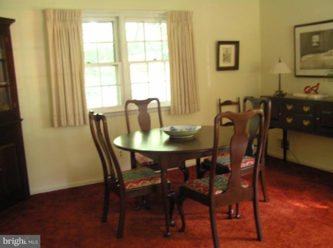 43 Sheridan Road Arnold, MD 21012 - Photo 13 of 26 Dining Room