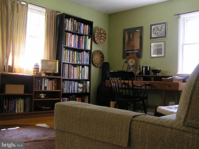 43 Sheridan Road Arnold, MD 21012 - Photo 22 of 26 Bedroom