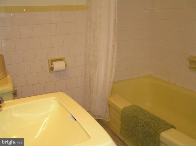 43 Sheridan Road Arnold, MD 21012 - Photo 24 of 26 Bath