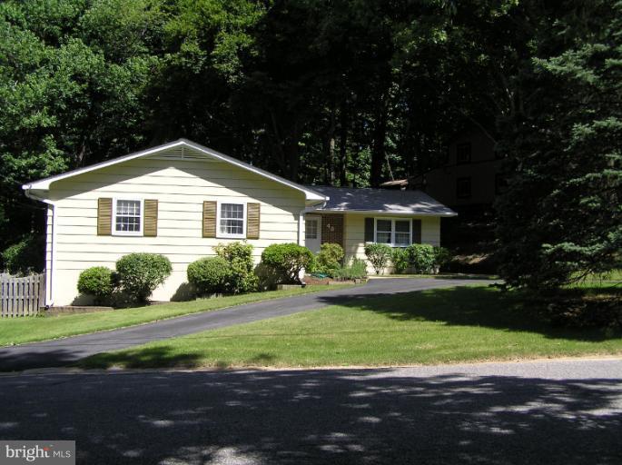 43 Sheridan Road Arnold, MD 21012 - Photo 10 of 26 Exterior (Front)