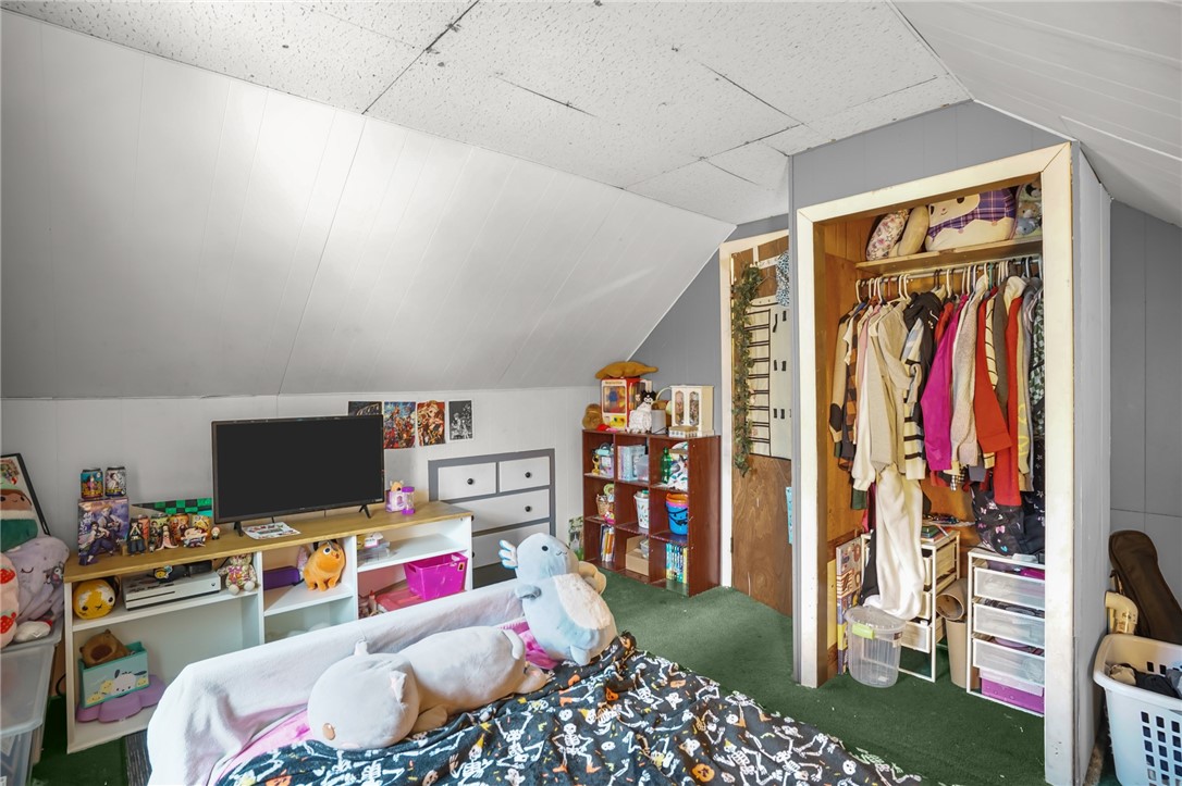 168 Knotty Oak Road Coventry, RI 02816 - Photo 33 of 42