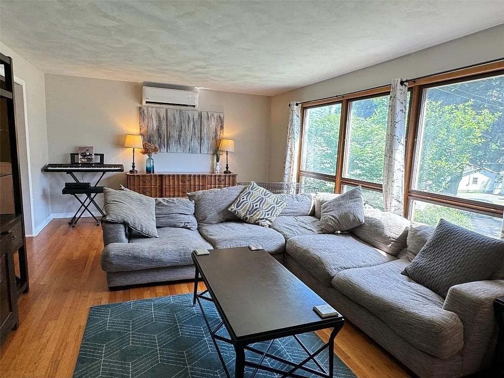 7 Exeter Drive Endicott, NY 13760 - Photo 14 of 28