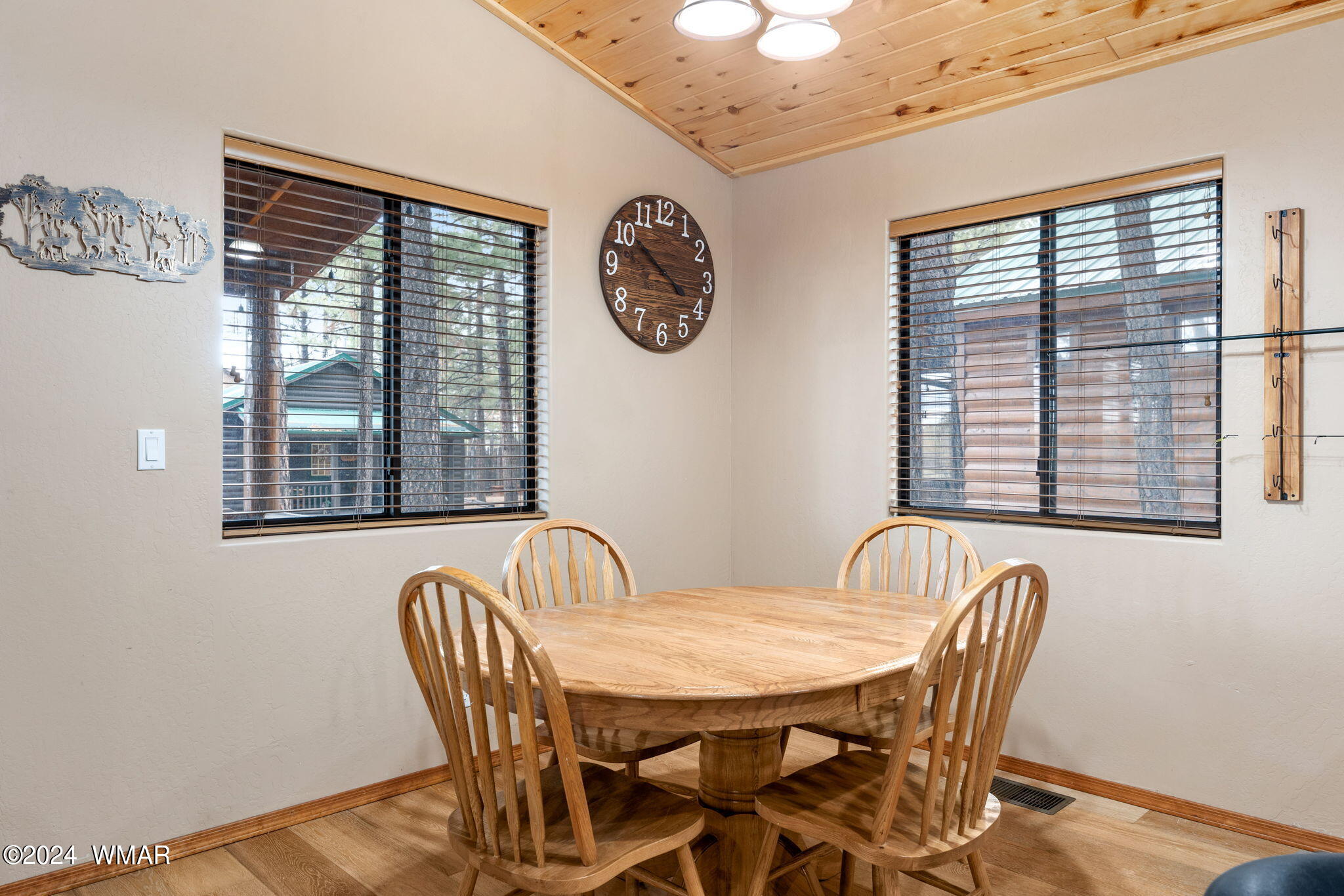 2706 High Pine Loop Overgaard, AZ 85933 - Photo 9 of 36 Gallery Image 9