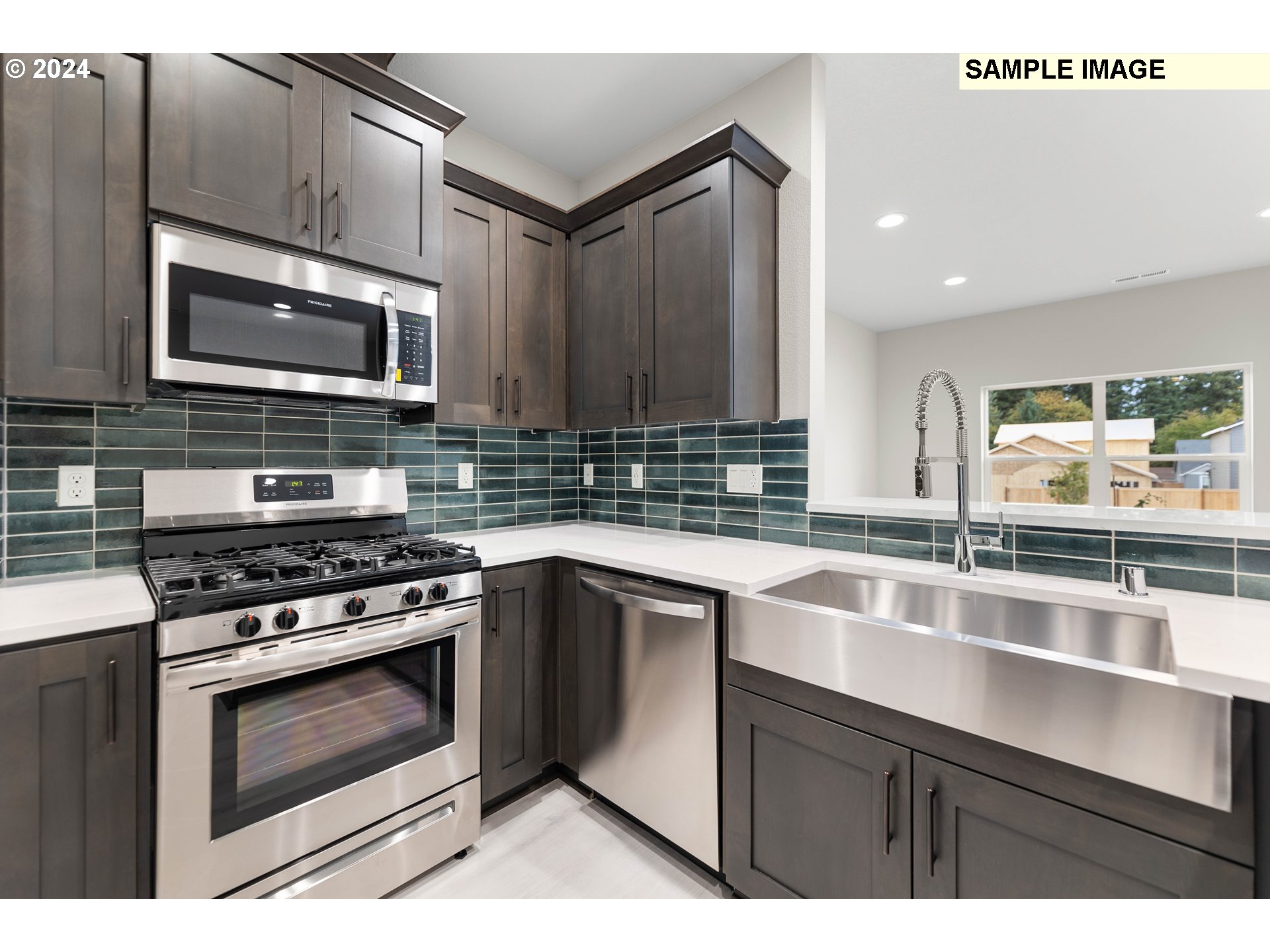 16755 Southeast Scouters Mountain Road, Unit 470 Happy Valley, OR 97086 - Photo 4 of 9