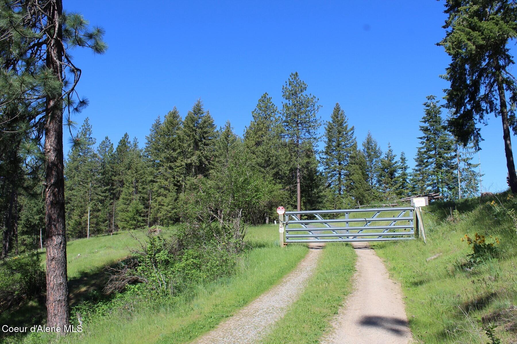 881-2714 South Allen Road Coeur D'Alene, ID 83814 - Photo 46 of 54 Haven Road Gate