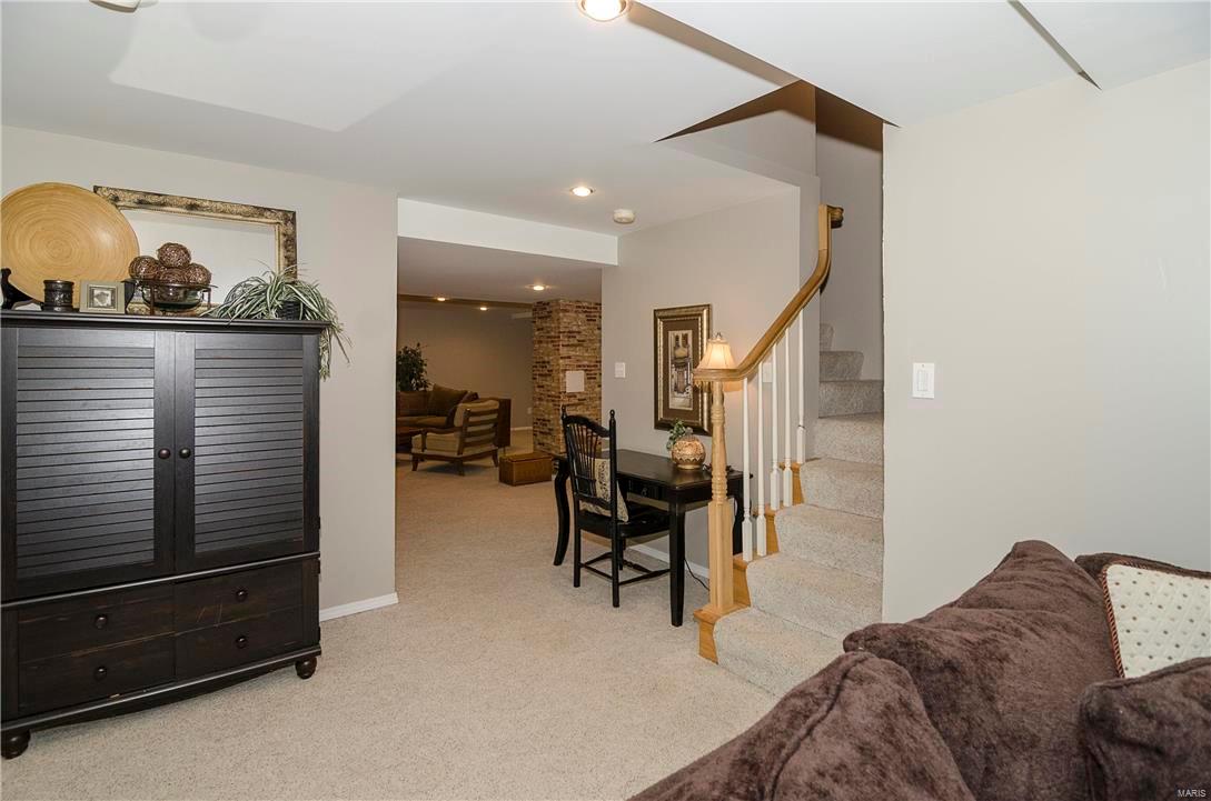 881 Castle Pines Drive Ballwin, MO 63021 - Photo 36 of 47 Gallery Image 36