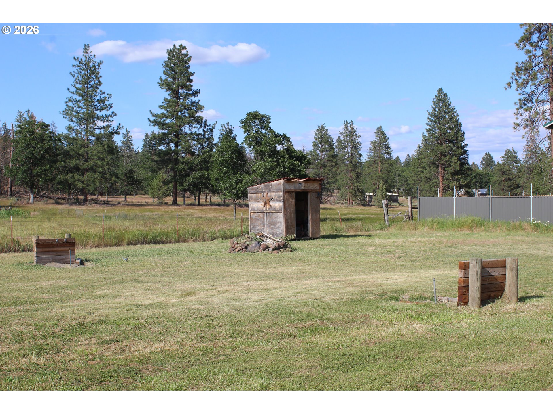 306 South Mary B Road Tygh Valley, OR 97063 - Photo 5 of 19