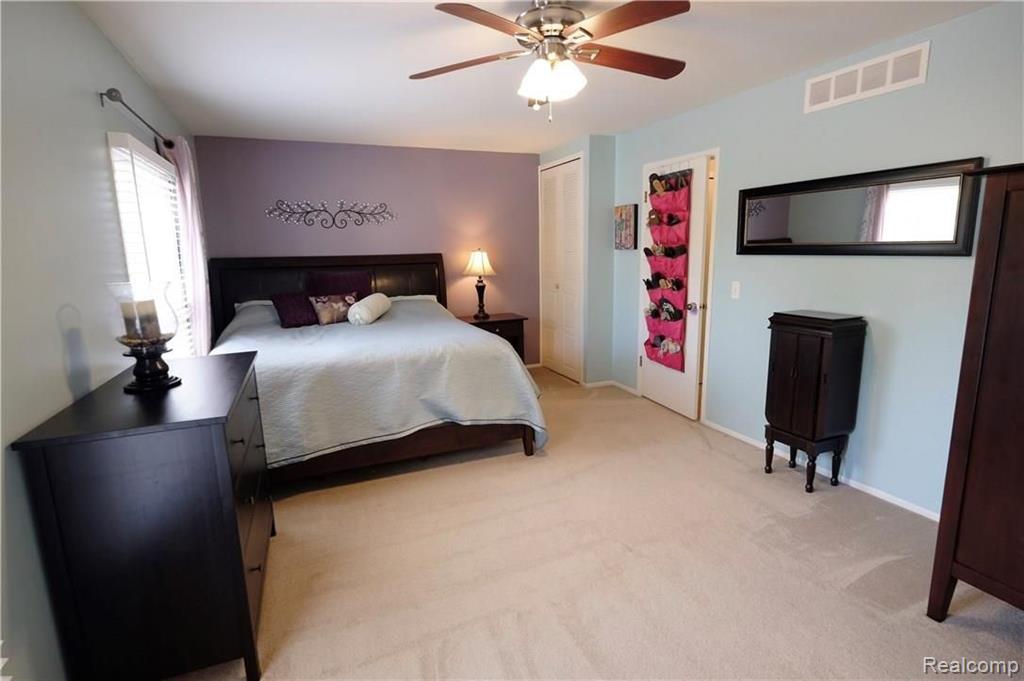 1157 Pine Ridge Court Rochester Hills, MI 48306 - Photo 17 of 41