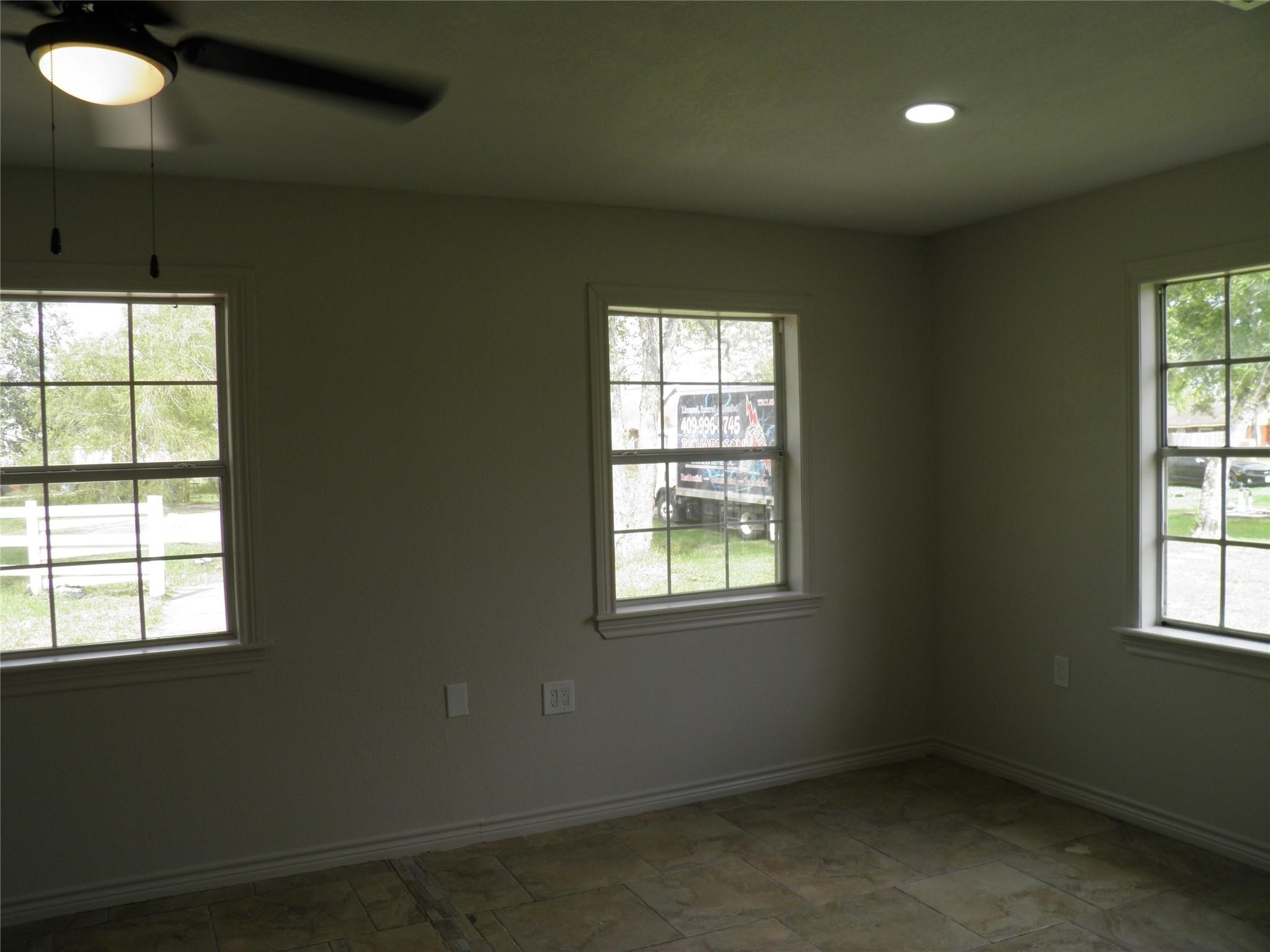 12617 Sunset Circle Santa Fe, TX 77510 - Photo 10 of 18