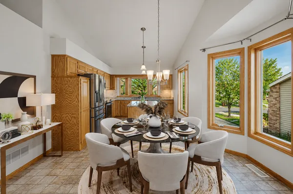 $395,000 | 14313 Savanna Oaks Drive, Savage, MN 55378