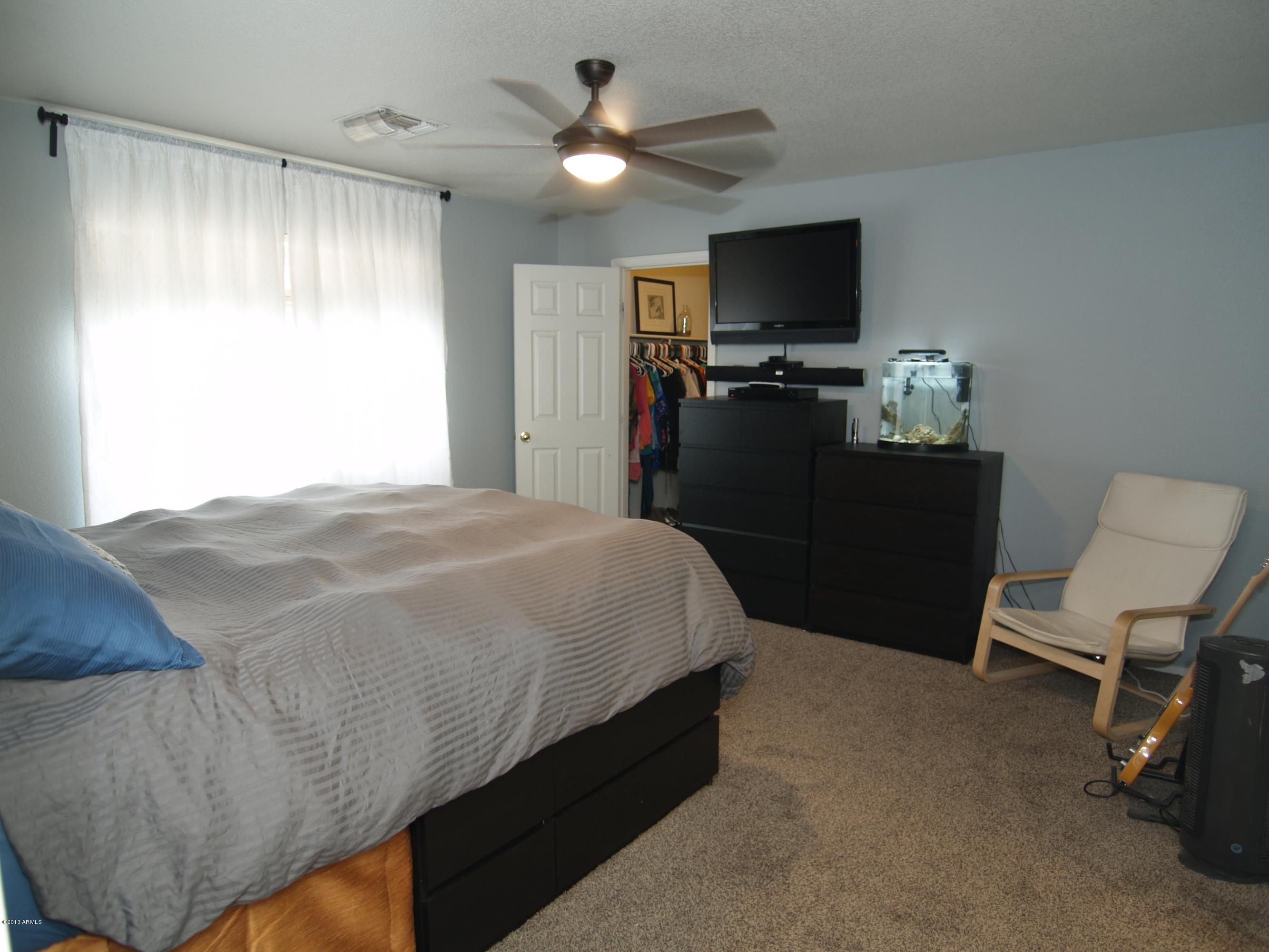 1018 East Pedro Road Phoenix, AZ 85042 - Photo 14 of 28 14 - MASTER BEDROOM