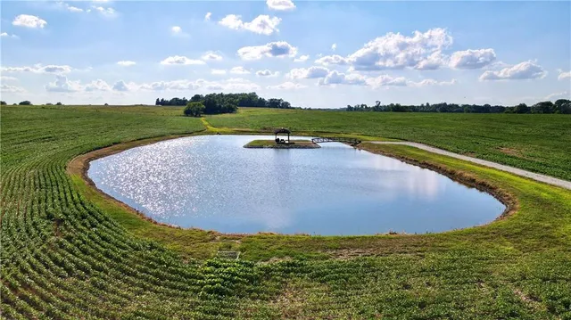 $210,000 | 160 Highway Golden City Mo 64748, Golden City, MO 64748