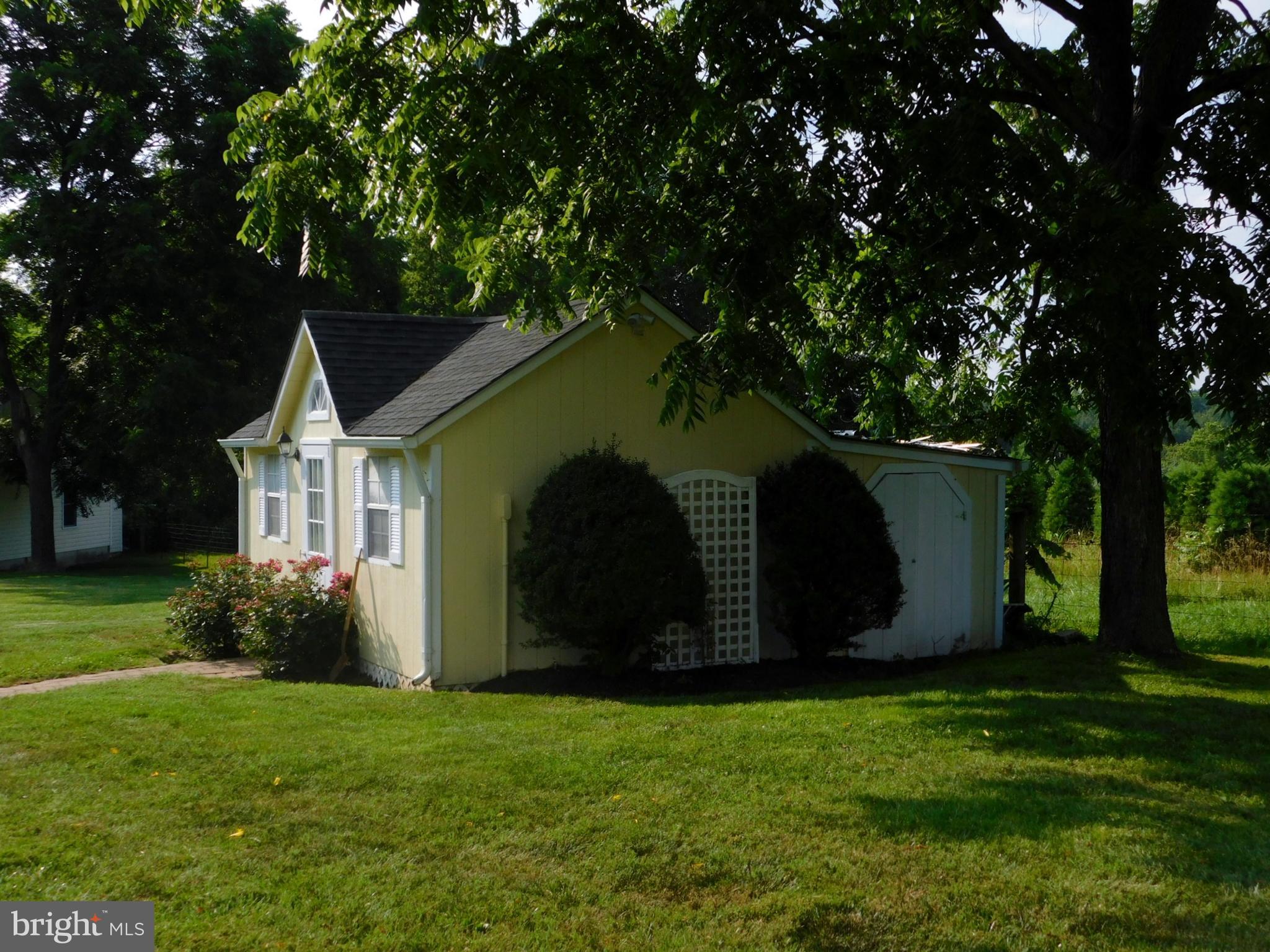 933 Berrys Ferry Road White Post, VA 22663 - Photo 12 of 64
