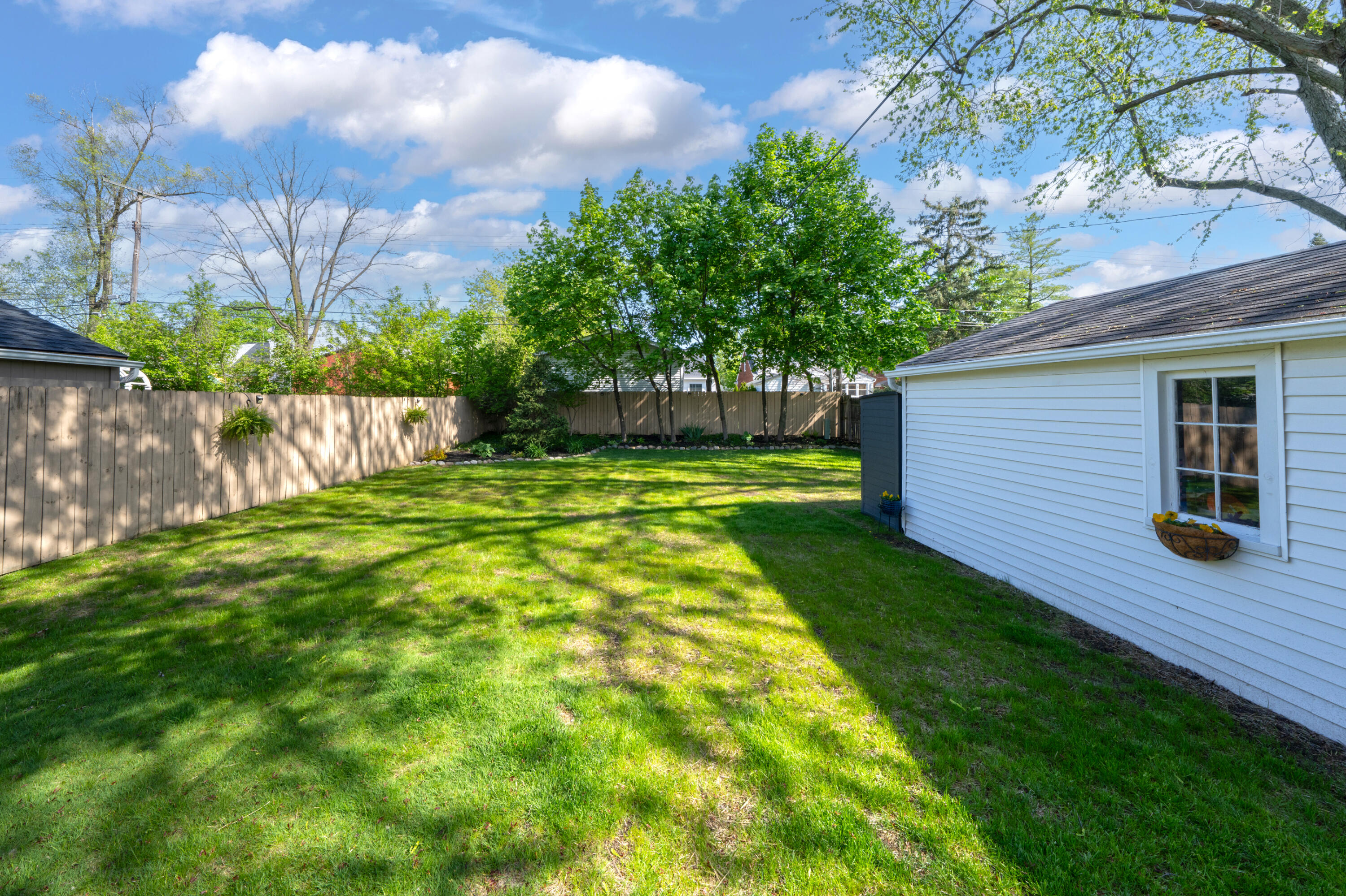 2761 Windemere Road Birmingham, MI 48009 - Photo 41 of 43 2761 Windemere Rd Birmingham non HDR-19