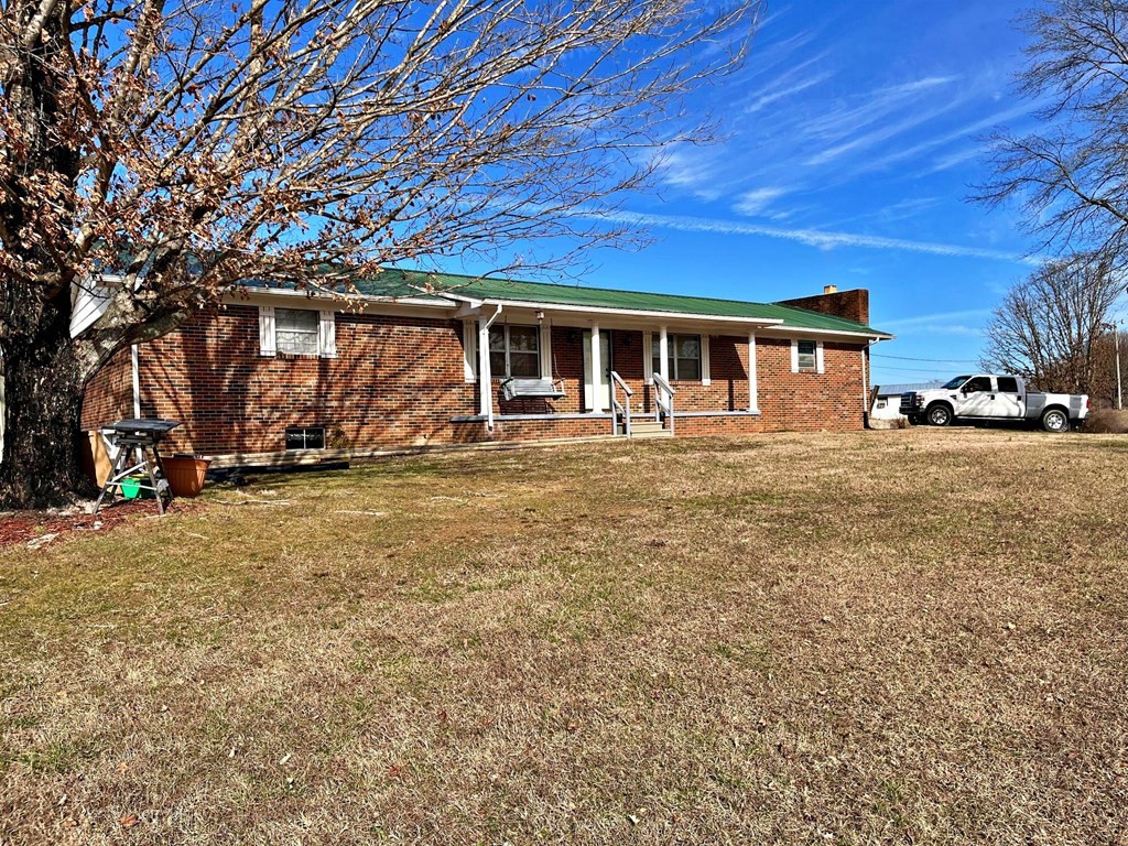 617 Gudger Road Madisonville, TN 37354 - Photo 8 of 52 Gallery Image 8