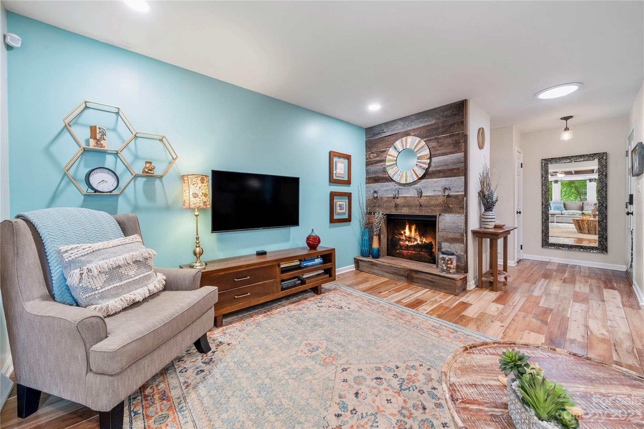 4425 Walker Road Charlotte, NC 28211 - Photo 14 of 39 Gallery Image 14