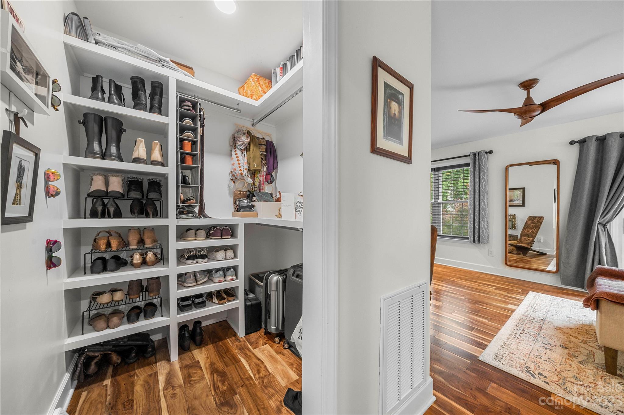4425 Walker Road Charlotte, NC 28211 - Photo 22 of 39 Gallery Image 22