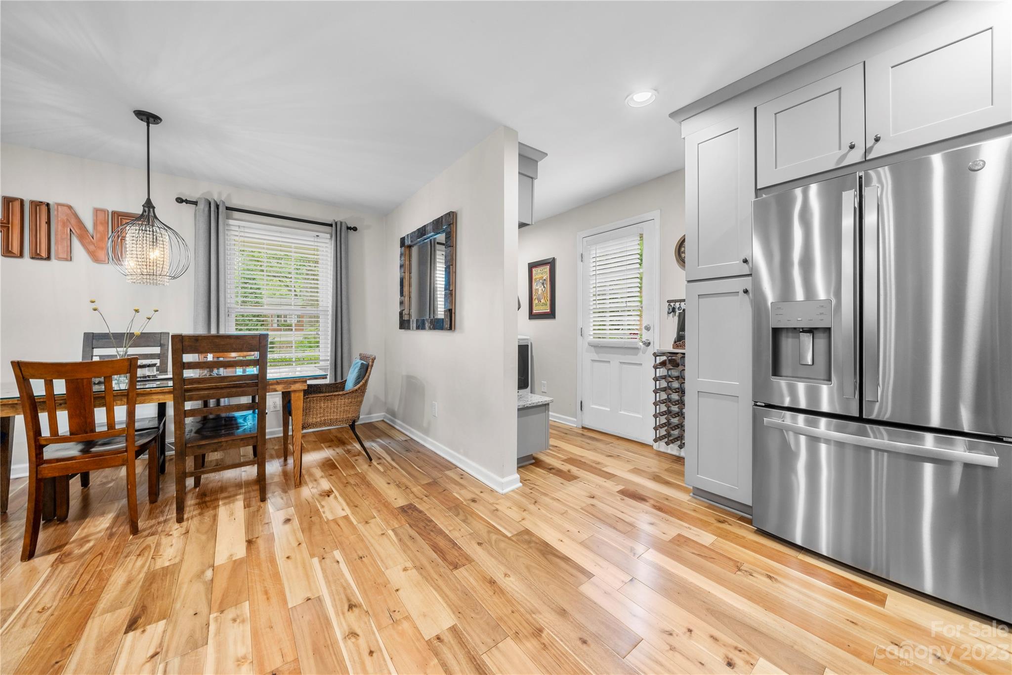4425 Walker Road Charlotte, NC 28211 - Photo 10 of 39 Gallery Image 10