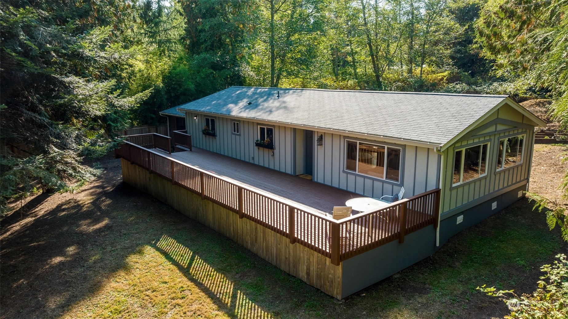 21175 President Point Road Northeast Kingston, WA 98346 - Photo 1 of 35 Gallery Image 1