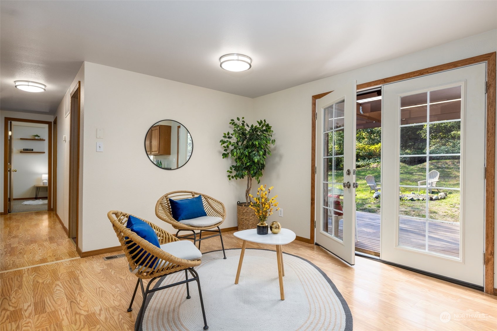 21175 President Point Road Northeast Kingston, WA 98346 - Photo 12 of 35 Gallery Image 12