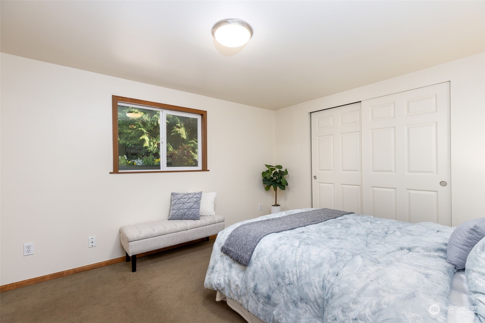 21175 President Point Road Northeast Kingston, WA 98346 - Photo 16 of 35 Gallery Image 16