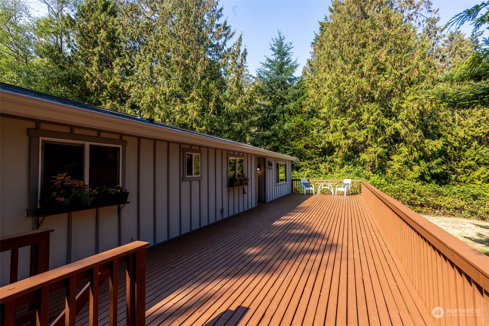 21175 President Point Road Northeast Kingston, WA 98346 - Photo 3 of 35 Gallery Image 3