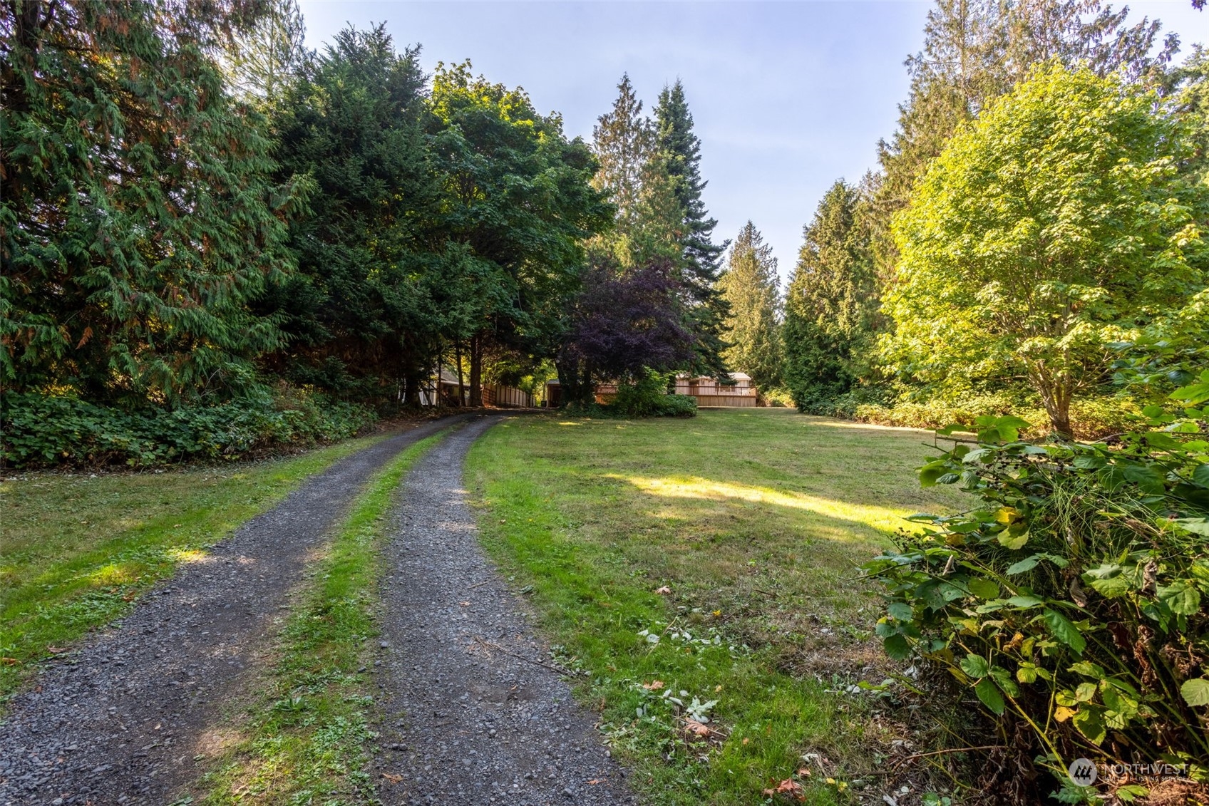 21175 President Point Road Northeast Kingston, WA 98346 - Photo 8 of 35 Gallery Image 8